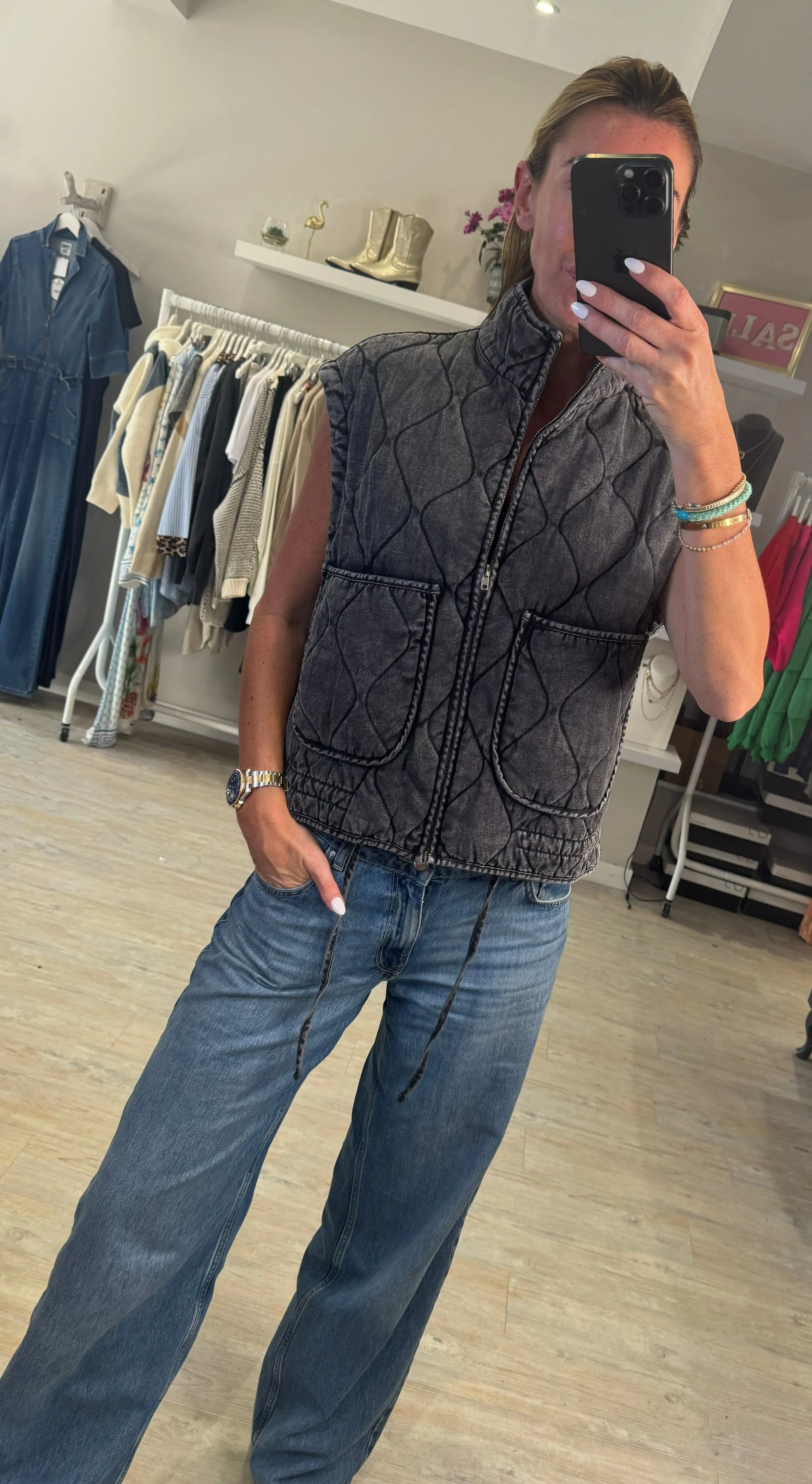 Amelia Gilet