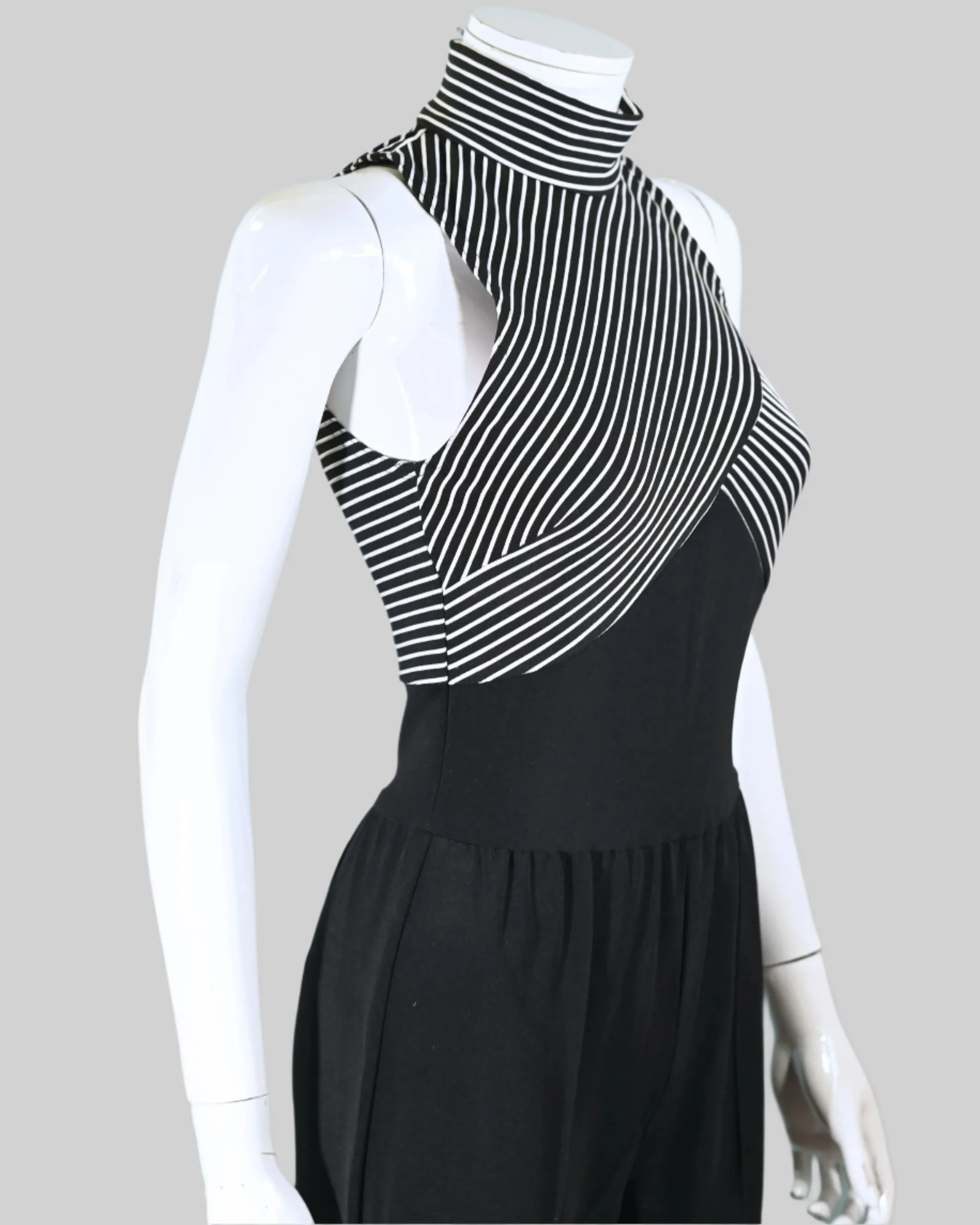 Cache Vintage 90s Black/White Sleeveless Jumpsuit S