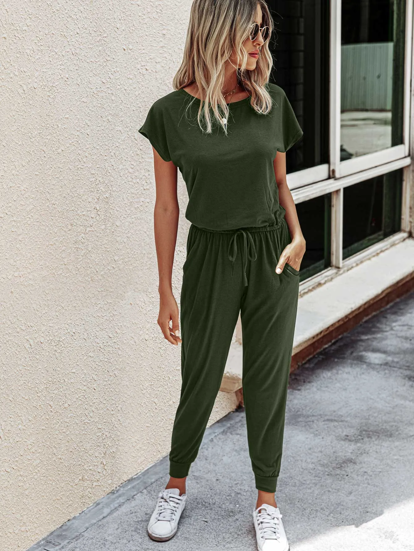 Solid Drawstring Waist Keyhole Back Jumpsuit